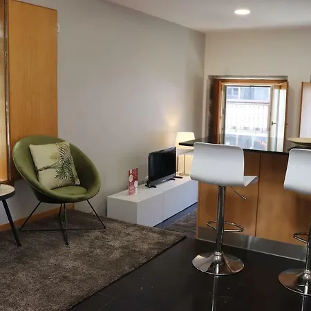 Anjinho Center * ビアナドカステロ
