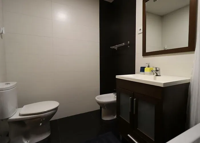 Anjinho Center * Βιάνα ντο Καστέλο